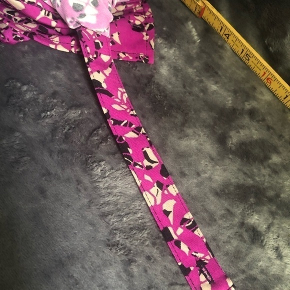 Dana Buchman long or 3/4 sleeve button down floral shirt‎ - Picture 11 of 13